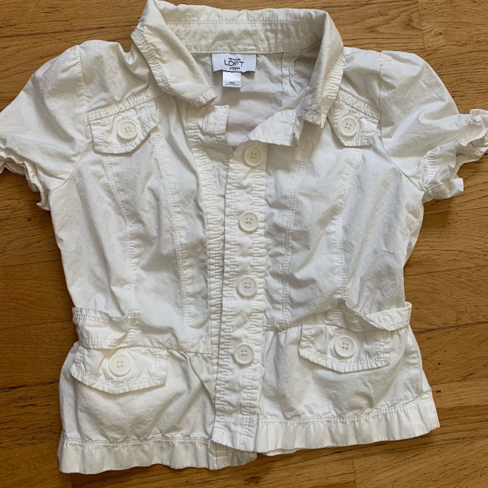 White short sleeve jacket